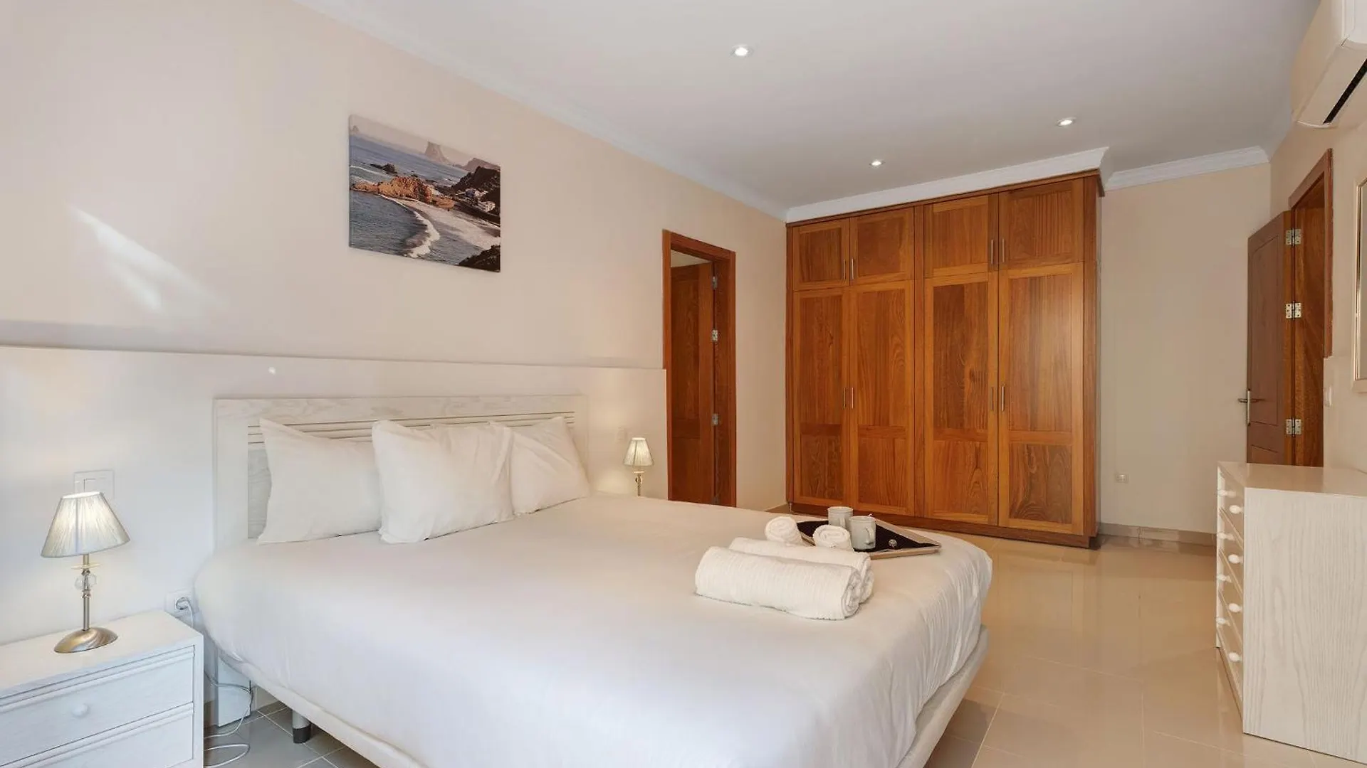 Villa Lujo The Happy Holidays House En Teneriffe Puerto de Santiago  Puerto de Santiago (Tenerife)
